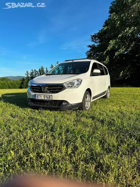 Dacia Lodgy 1.6 MPi 60kW (2013) 7 míst